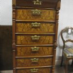 559 1077 CHEST OF DRAWERS